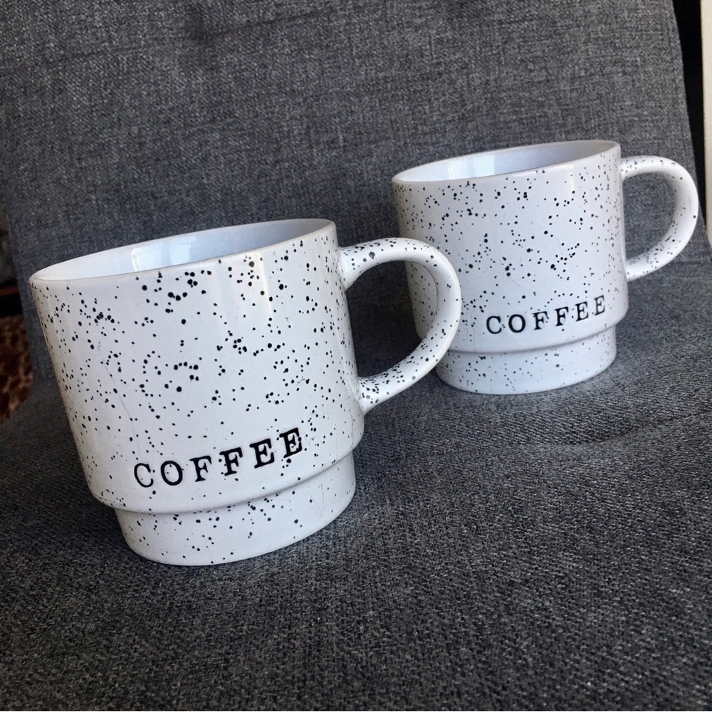 Set/2 Minimalist, Dotted “COFFEE” Mugs, White, Black, 15 oz